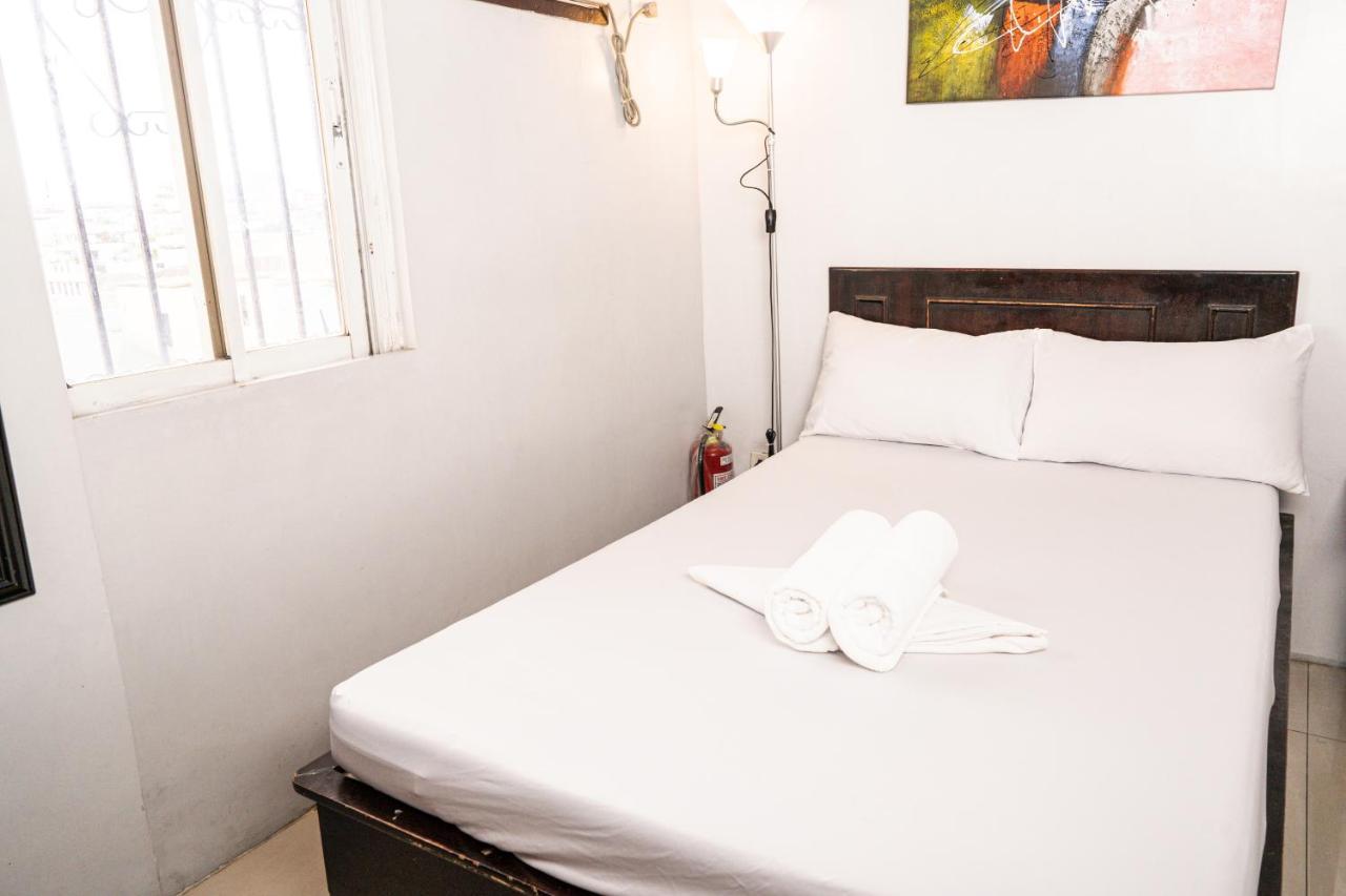 Getz Hotel Manila Eksteriør billede