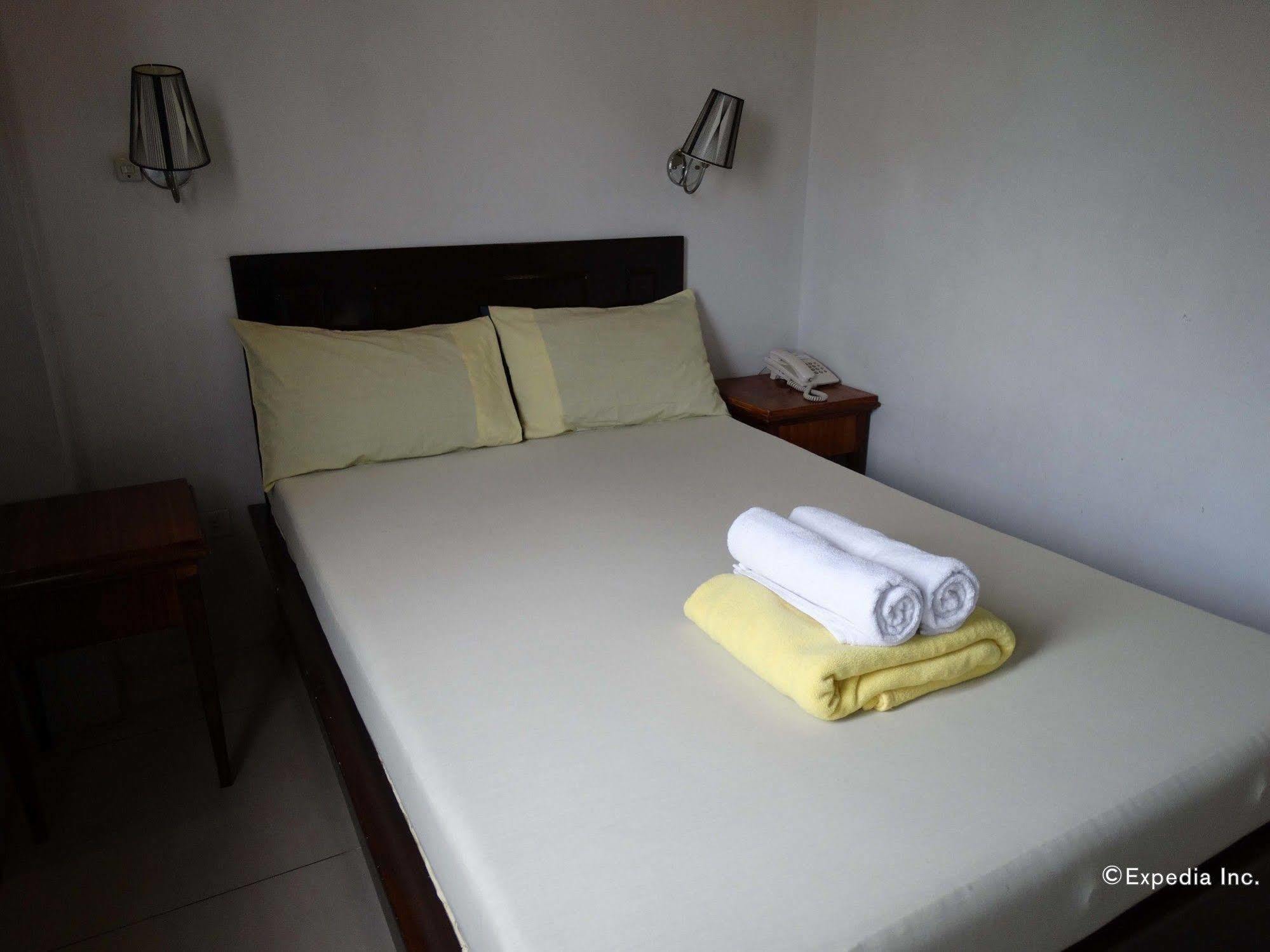 Getz Hotel Manila Eksteriør billede