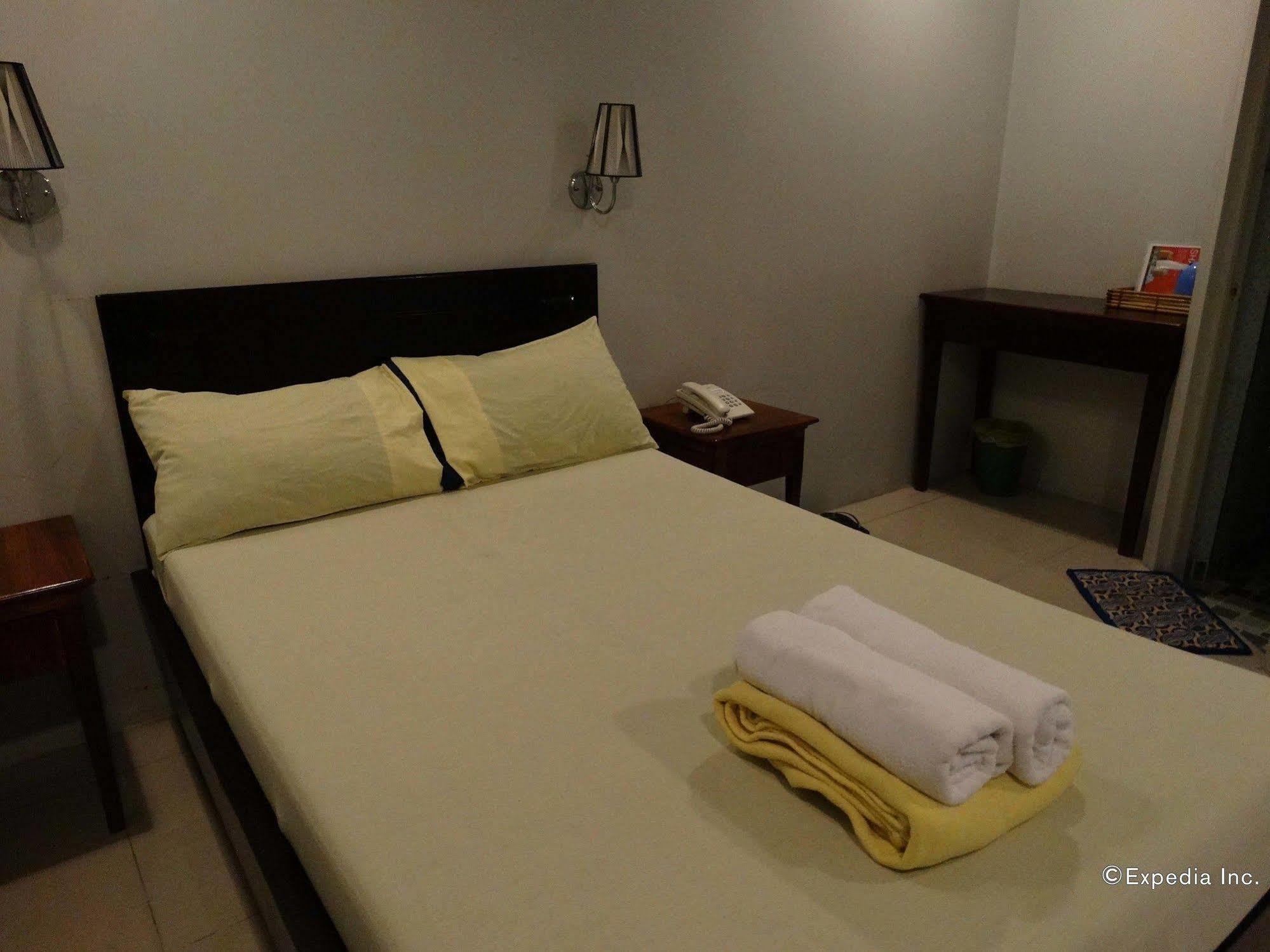 Getz Hotel Manila Eksteriør billede